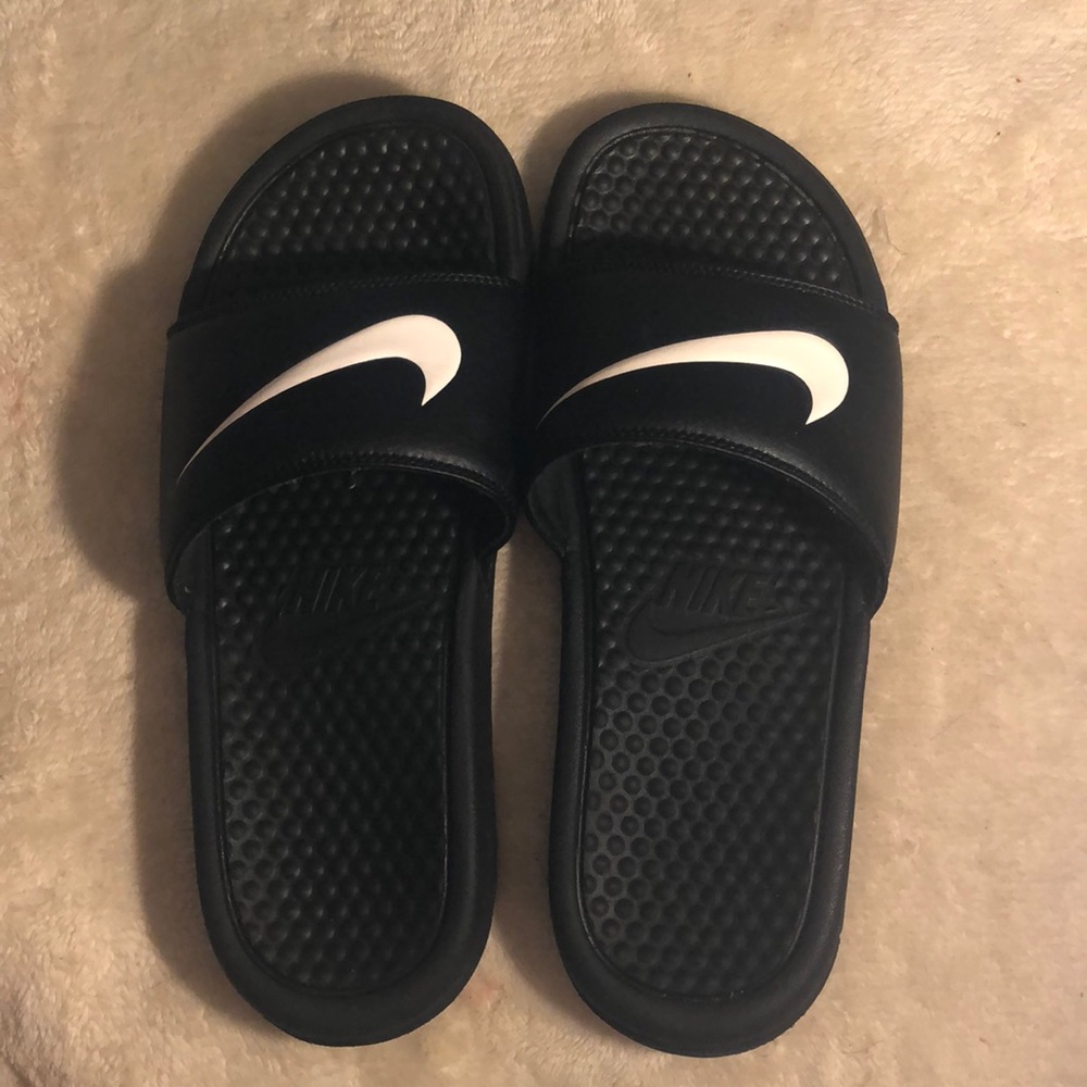 Nike slides